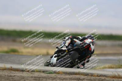 media/May-03-2025-CRA (Sat) [[22b18d099a]]/Races/Race 2/